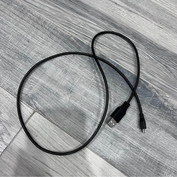 Sony a7 III Mirrorless Camera All Included - Picture 6 of 6